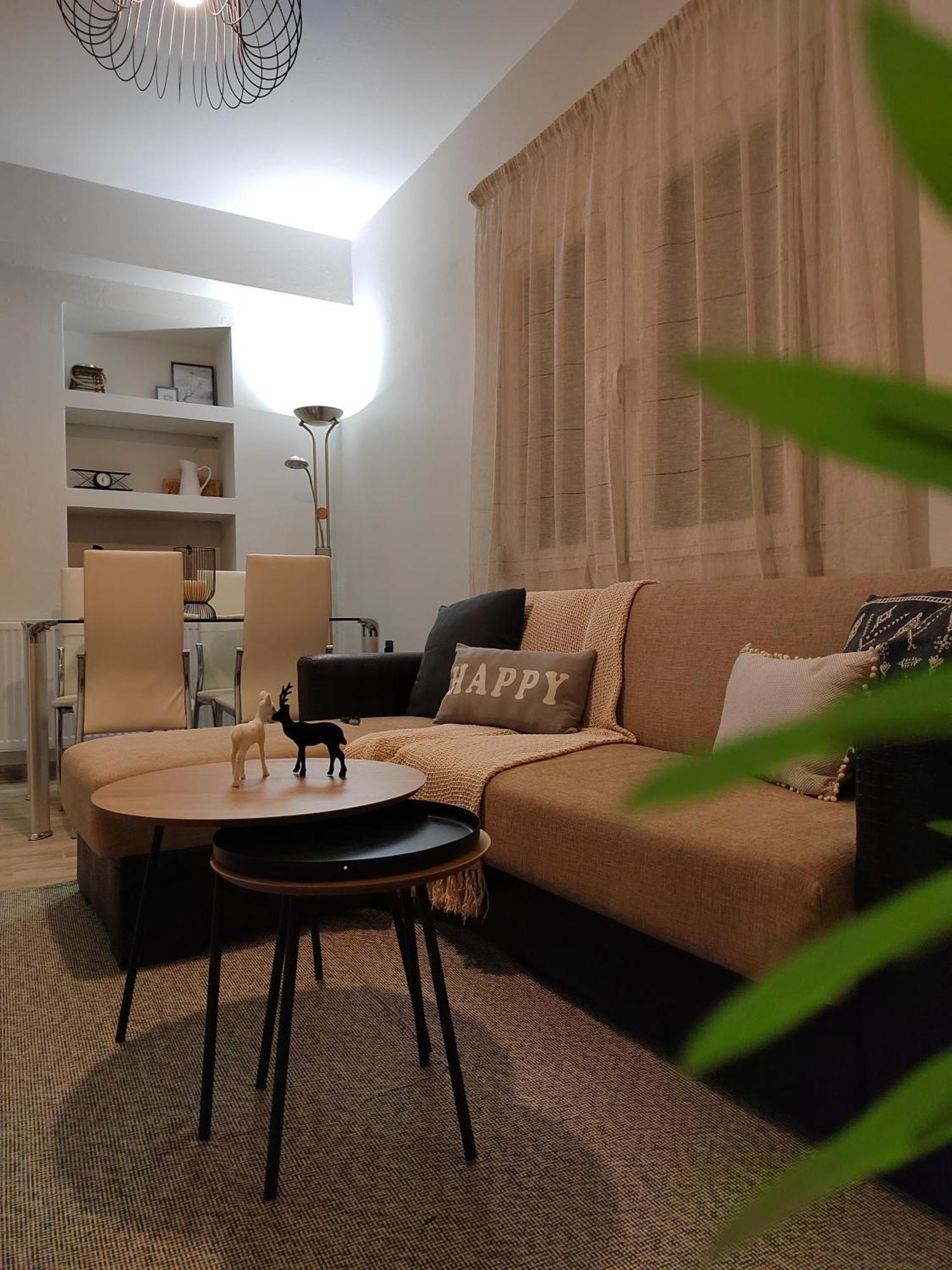شقة Cosy House With Garden فولوس المظهر الخارجي الصورة